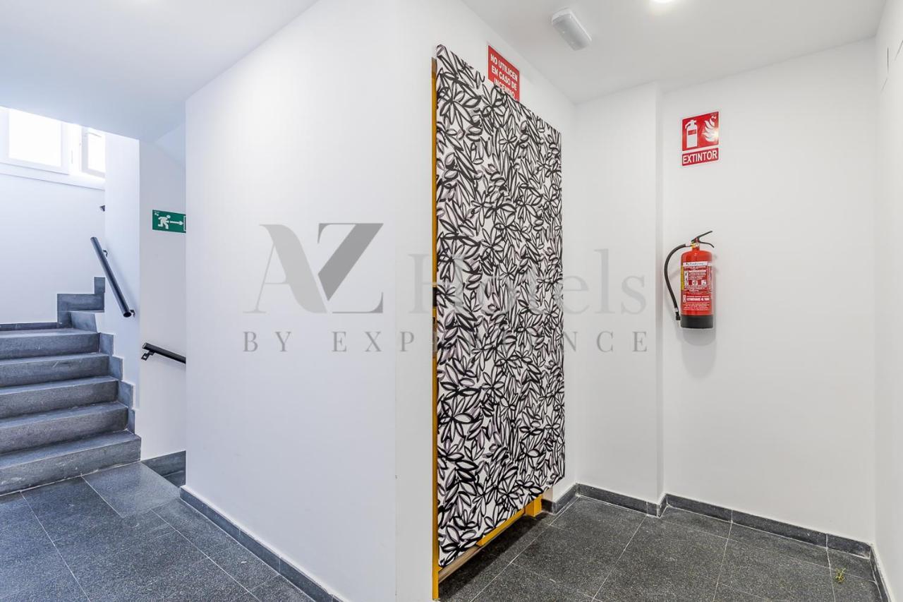 Ayz Villegas - Auto Check-In Property Madrid Buitenkant foto