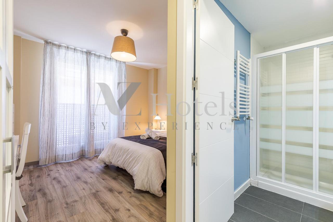 Ayz Villegas - Auto Check-In Property Madrid Buitenkant foto